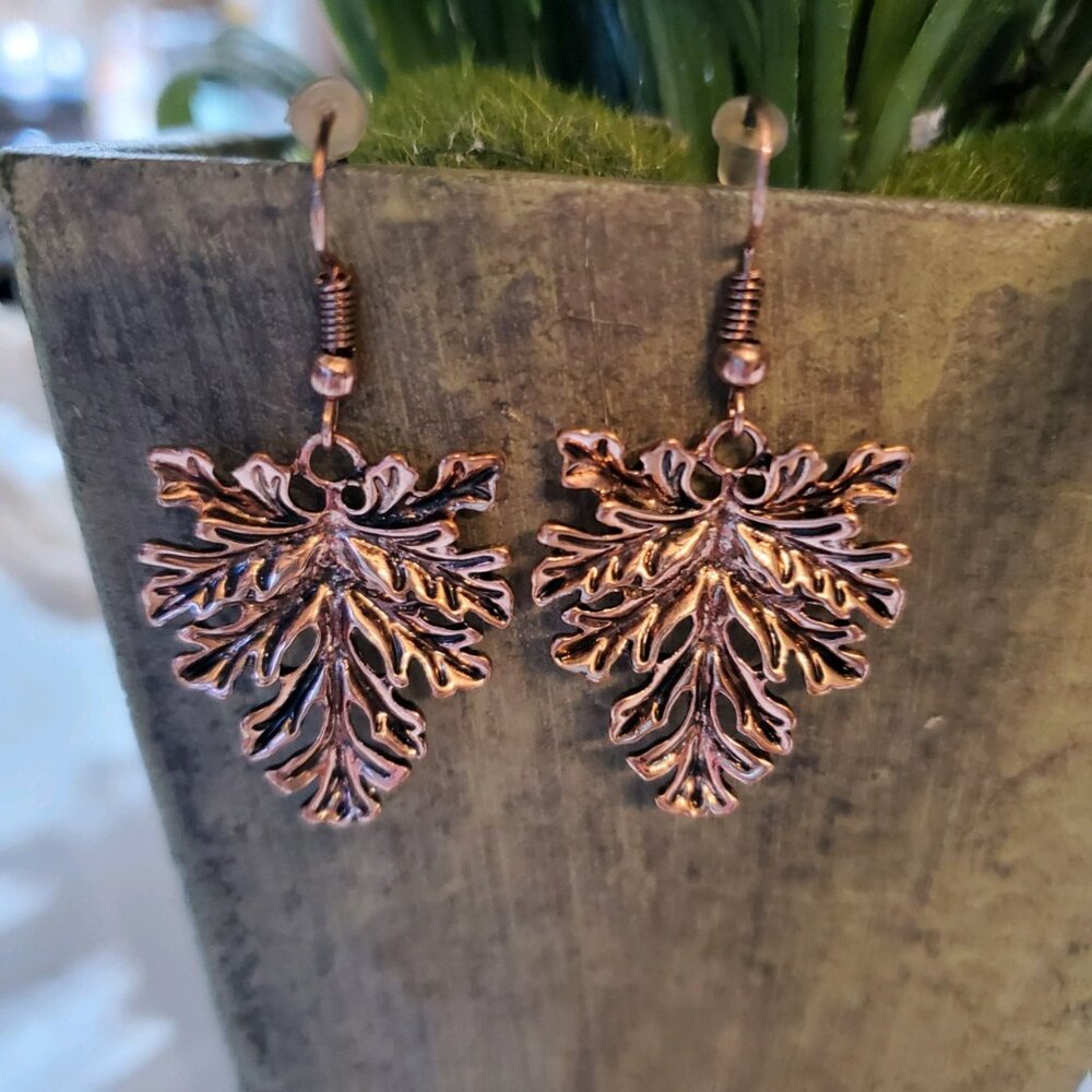 Bronze Tone Leaf Earrings 💥3 for $12💥